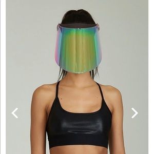 Iridescent Face Shield - black